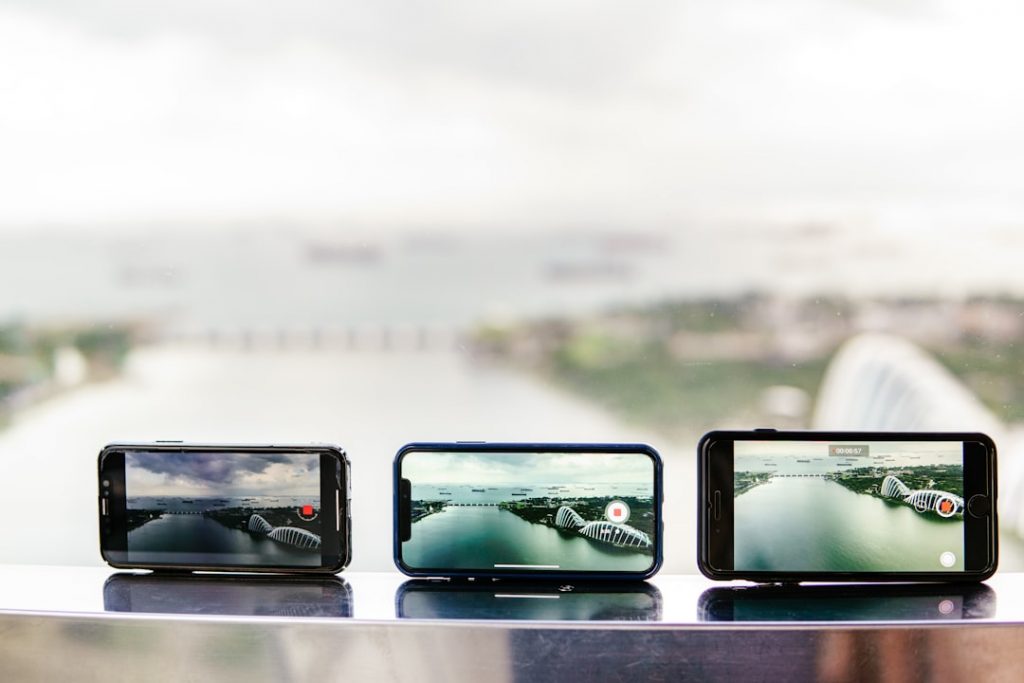 Photo travel smartphone